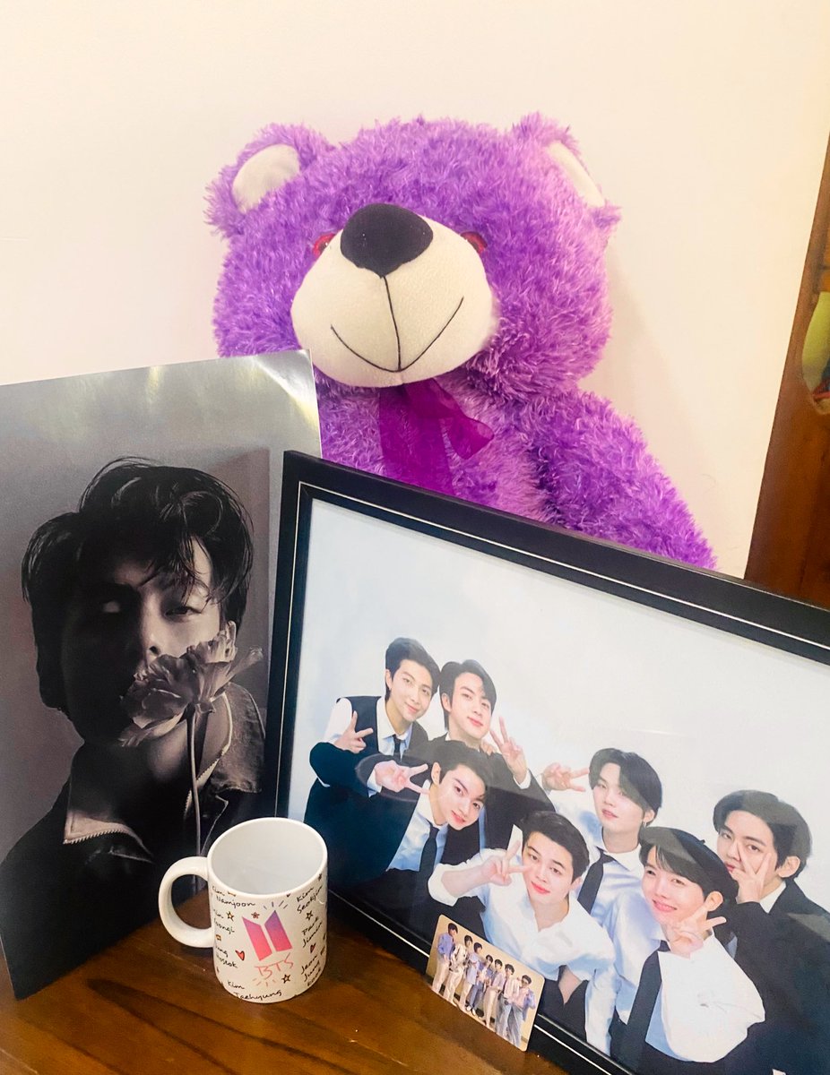 hdlysg's tweet photo. Feel so blessed to be 24 🎂💜 
Thank you all for making my day special ❤️ @_Minyoongiwife_ @eFFGhWC2ujwyQmx @amosa28116922 @Parami120613 @books_joon @VSachi889 @BTS_twt  🌎💜 https://t.co/nvKJTCRuYO