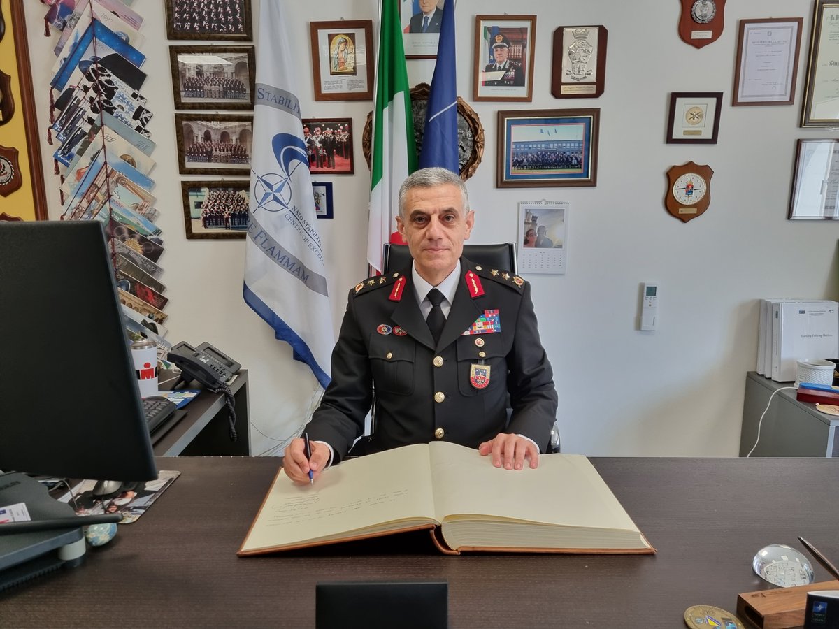 NSPCOE's tweet photo. Privileged to welcome Maj. Gen. Recep Yalçınkaya,
@jandarma Diyarbakır Regional Commander and 🇹🇷 Representative, who confirmed #Türkiye's full support to @NSPCOE's endeavors to further #SPPotential & #StabilityPolicing.
#BrothersInArms #WeAreNATO #StrongerTogether https://t.co/wWxoJ7vbkE