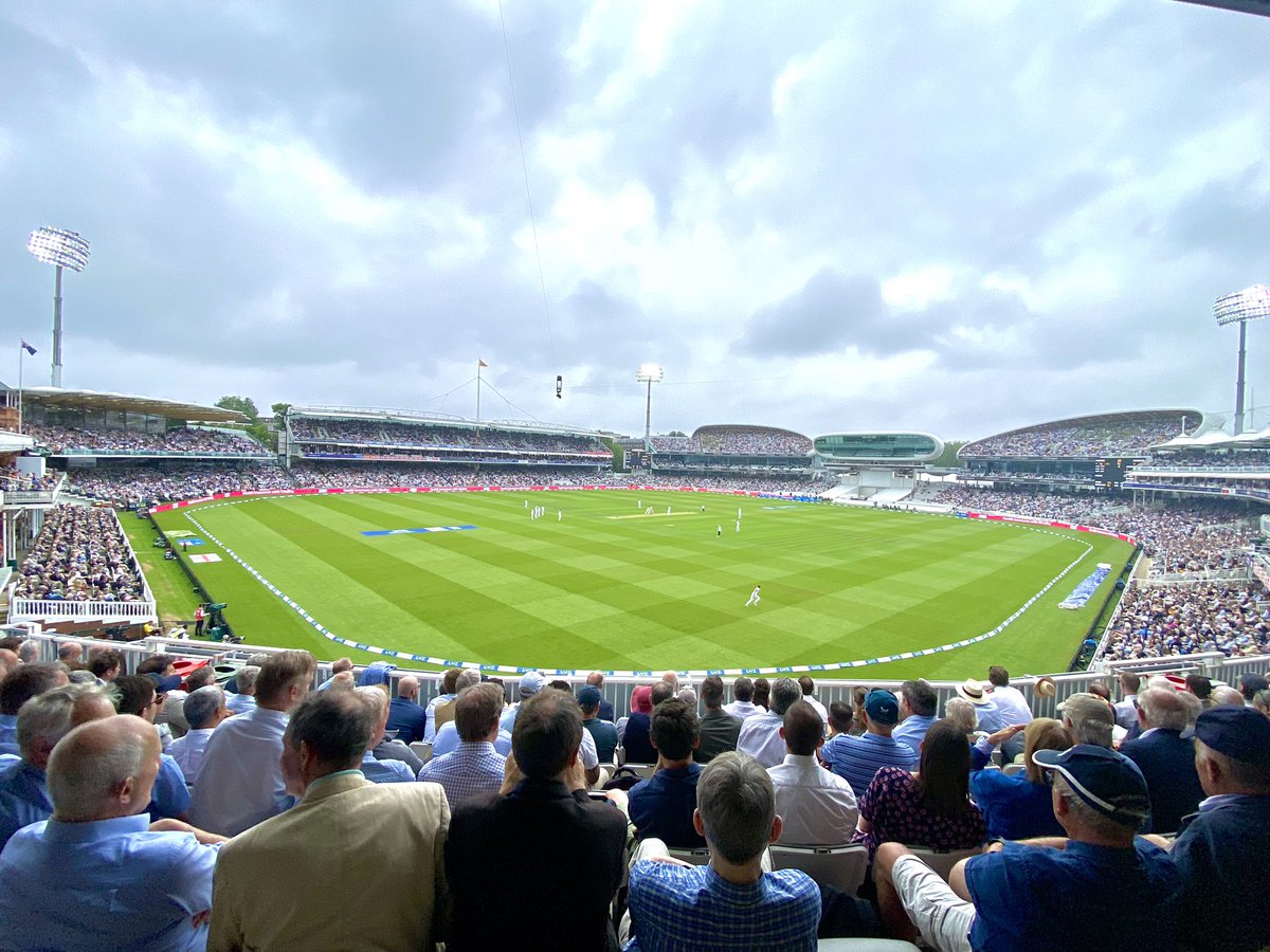 A mighty fine day to be in Le Clos 🙌

#cricket #lordscricketground #mcc #Dönnhoff #Riesling #Nahe #Germany #ClosRougeard #LesClos #CabernetFranc #SaumurChampigny #Loire #France #wine #winelifestyle #wine #H2Vin
