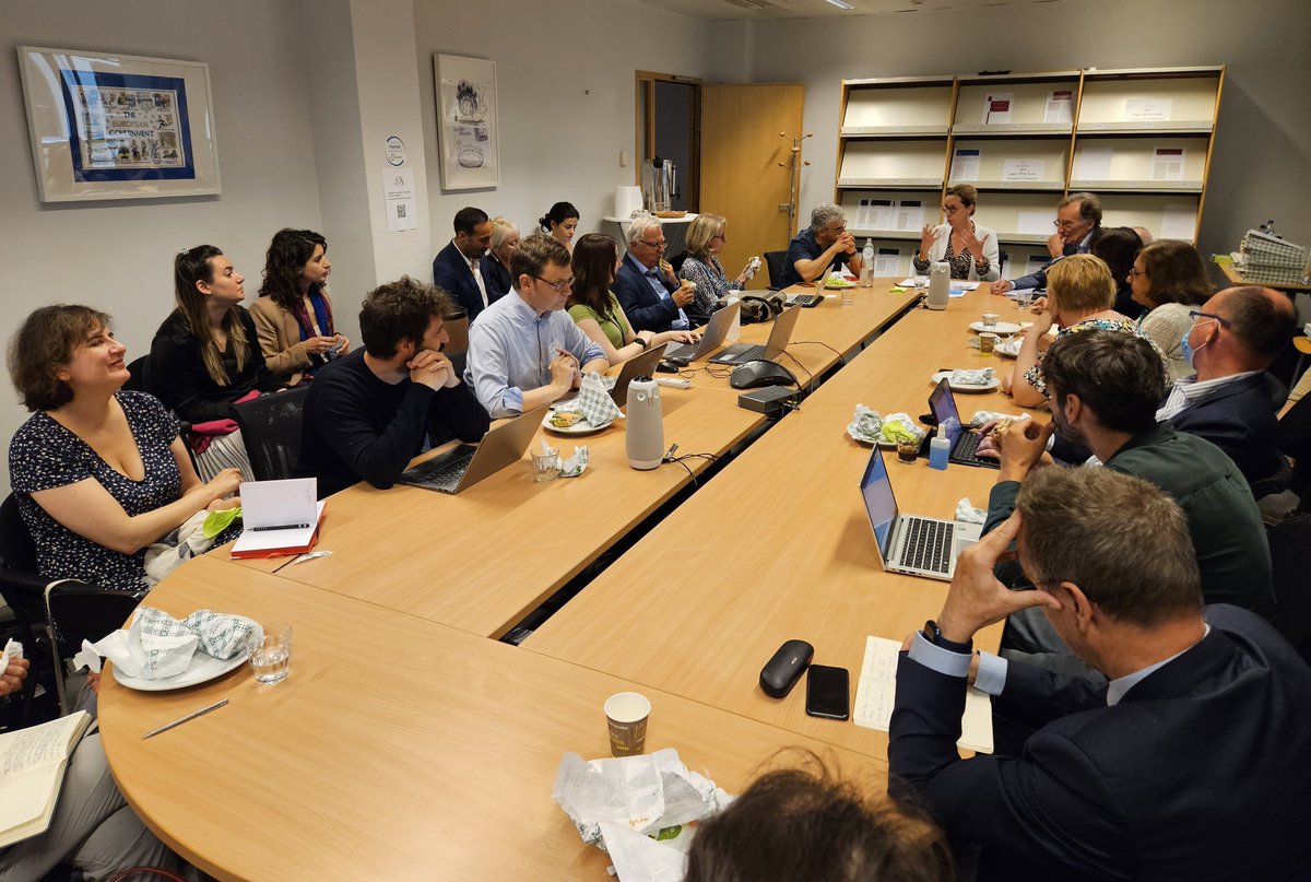 fabienne_keller's tweet photo. Honorée d'intervenir à l'@EgmontInstitute sur les enjeux du Pacte #AsileMigration, autour de chercheurs et de nombreux participants.
Je ressens l'attente forte de la société civile pour une réforme équilibrée de la politique 🇪🇺 d'asile et de migration. C'est ce que nous proposons dans le Pacte européen.