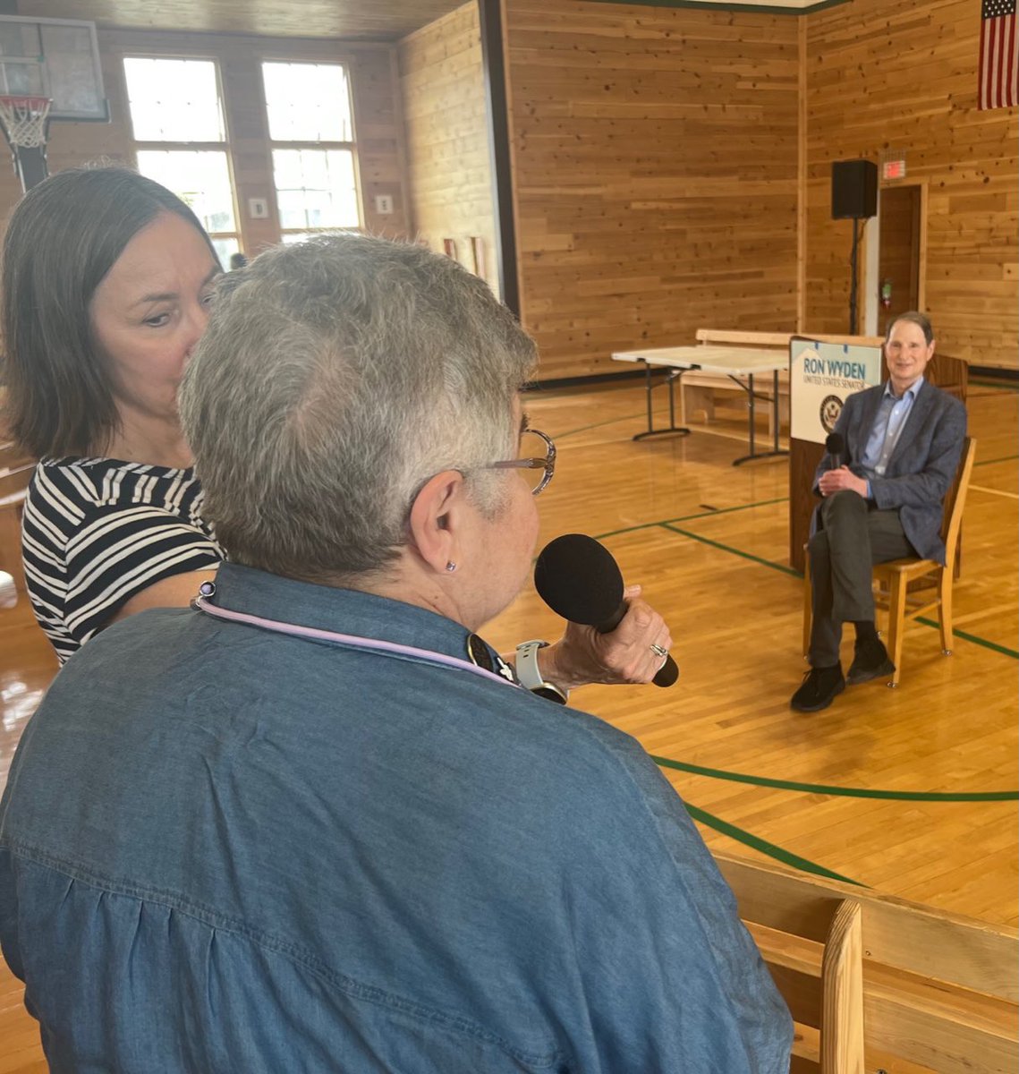 Ron Wyden on Twitter "My first town hall was in Wheeler County. And my