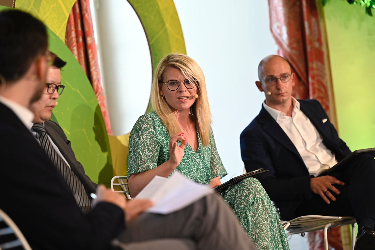 🪴 '@Cisco's customers are concerned about how to address new sustainability requirements,' said @dianemievis.' This is why having a responsible and efficient supply chain really does matter. Making the world a better place begins with how our technologies are made.' #EUGreenWeek