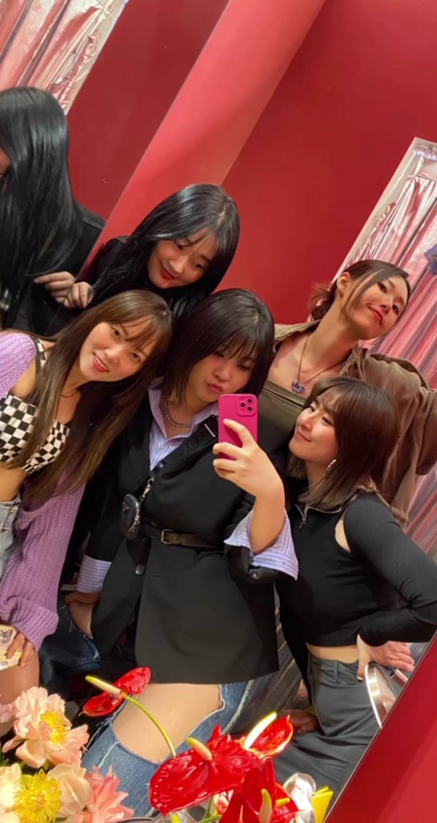 GimbapBlog2's tweet photo. Les #DIAWINGS nous annoncent que #Wonhyo (ancienne #RANIAN) et #Dohee rejoignent le groupe. https://t.co/aVqREMk4Rk