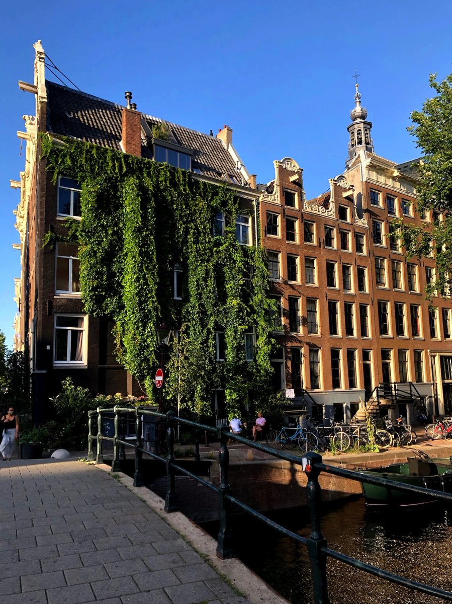 Sirus12597898's tweet photo. Amsterdam 
Netherlands 🇳🇱 https://t.co/KOPqyuHdbs