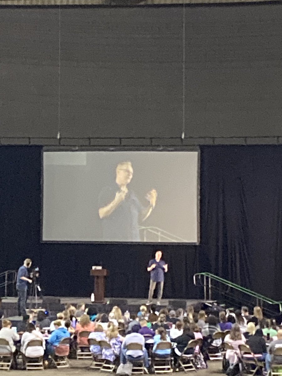 Melanie Gonzales tweet media