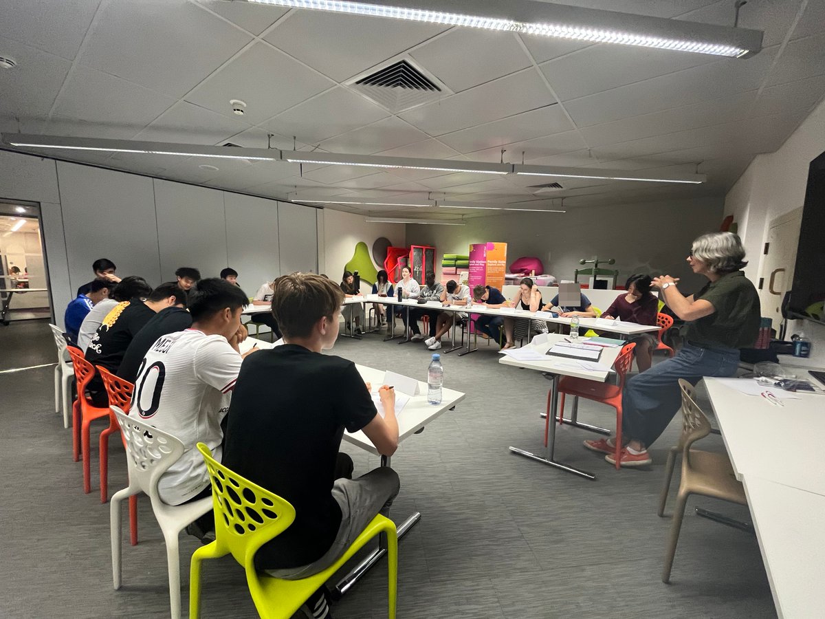 Last Monday, our D1 students took part in an exciting academic writing workshop at the <a href="/britishlibrary/">British Library</a>. They were guided through the whole process of the essay writing, gaining invaluable skills that will undoubtedly aid them as they embark on their Extended Essays this summer...