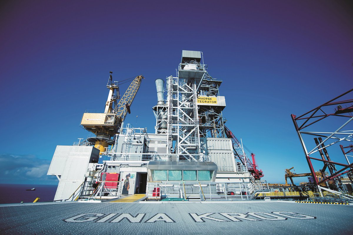 Vi bidrar med dekarb av olje/gassproduksjon, eks. som datadrevet operasjonell partner gjennom oppkoblede tjenester og avanserte løsninger

Mer om dette/annen ABB-teknologi for grønt skifte bit.ly/46k8MiO

#CO2 #offshore #olje #gass #autonomi #grøntskifte

Bilde Equinor