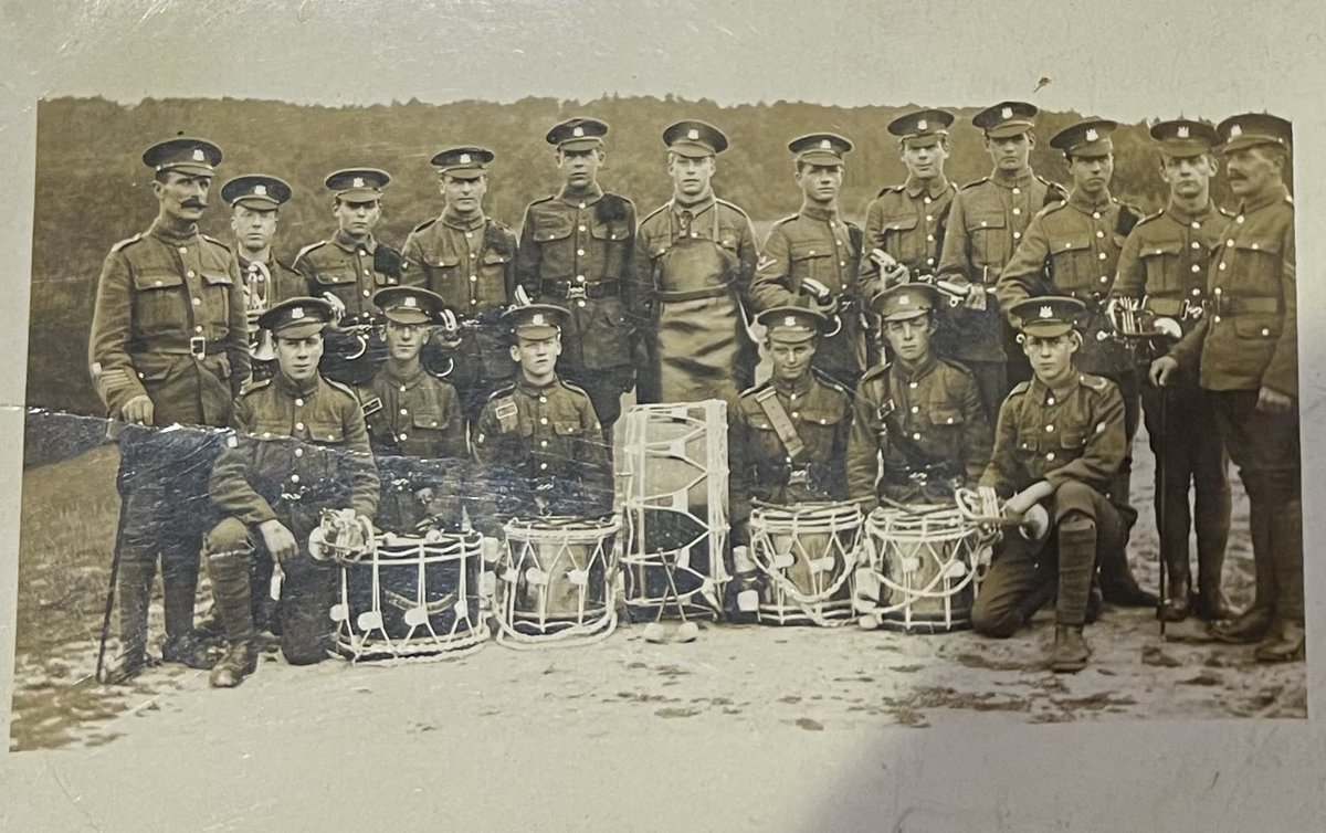 Thought this may be Manchester Regiment but uncertain. Anyone have a different opinion on the cap badge? #WW1 #capbadges