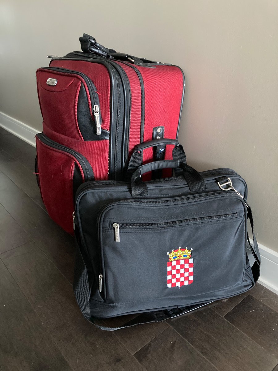 sancratosia's tweet photo. La Princess Suprema es en via à Chicago per la MicroCon 2023.

The Sovereign Princess is en route to Chicago for MicroCon 2023.

La Princesse Souveraine est en route vers Chicago pour le MicroCon 2023.

#sancratosia #micronations https://t.co/P8NsDhEsJd