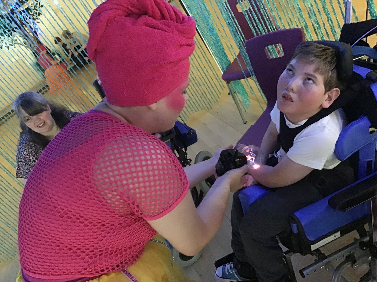 We've had an amazing time today with our visitors from moonbeam theatre who have visited us on their dive tour -only a few divers got wet... #theatremoonbeam #sensorylearning #pmld #livetheatre