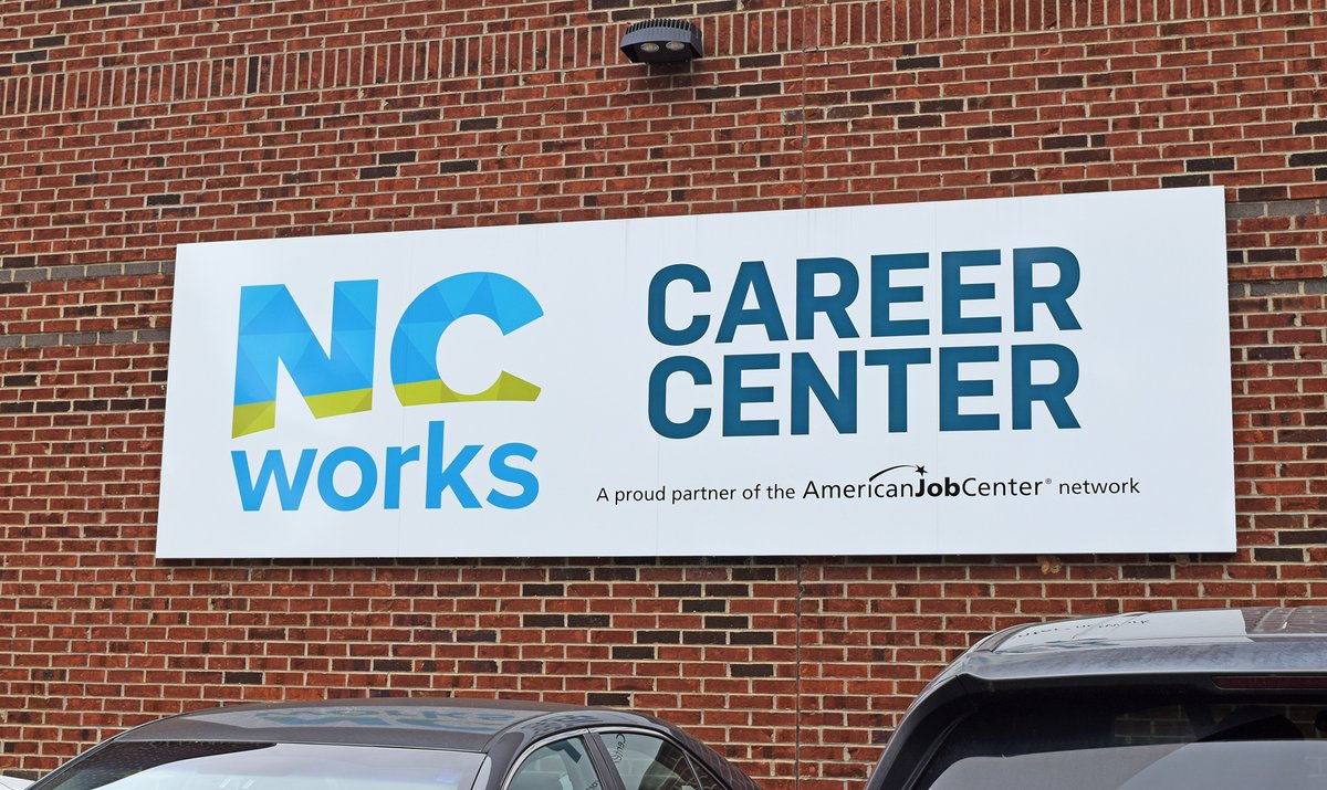 Happy #WorkforceWednesday!  Has your business checked out the workforce services available (at no cost) through your local #NCWorks Career Center? 

Learn more at commerce.nc.gov/business/workf…