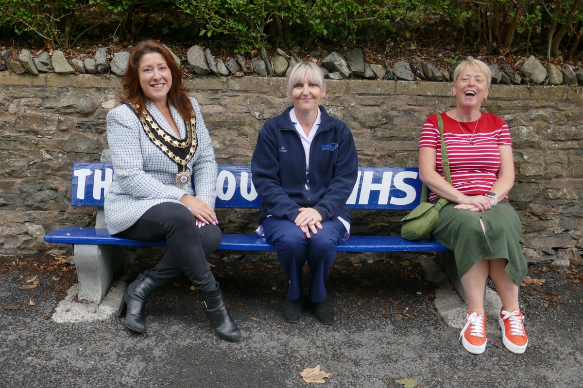 Three lovely Ladies of #Ulverston ~ the 1st to sit on the newly restored #Bench #ThankyouNHS #ThankyouMayor #IfixthingsandIknowstuff #Lengthsman