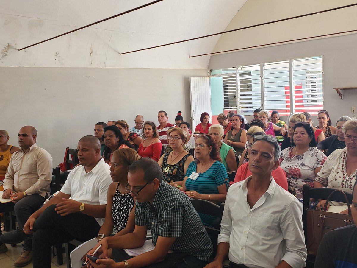 DmeArtemisa's tweet photo. En ARTEMISA se realiza la clausura el Seminario de Preparación del próximo curso escolar 2023-2024 con el tema Tecnología  e Innovación. Como sustento del trabajo metodológico y medio para la información y superación continua del personal docente. @Eugeniocubano @yarobyalvarez https://t.co/Y76CtmkeuY