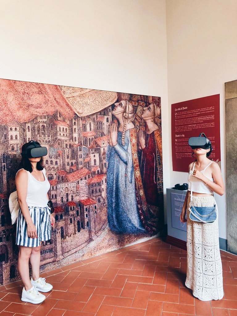 Museo Casa di Dante tweet media