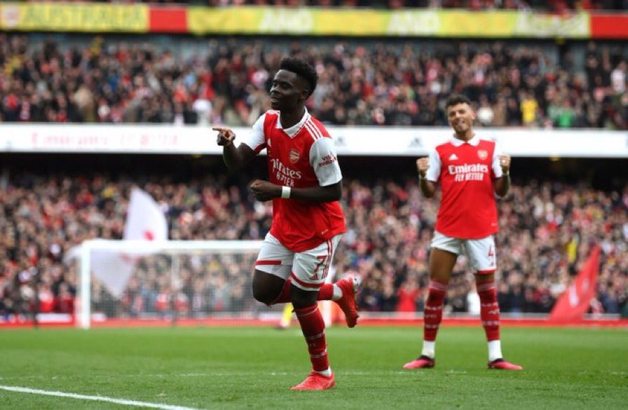 afcslxt's tweet photo. Gooners let’s get @SakaNutmegs to 100 followers 🔴
#ArsenalFollowtrain https://t.co/bRCakcWxPw