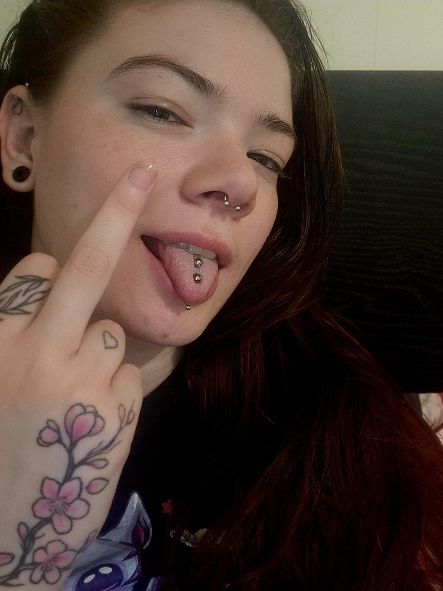 Ember Little streaming bean on Twitter "Aw, you don't like my