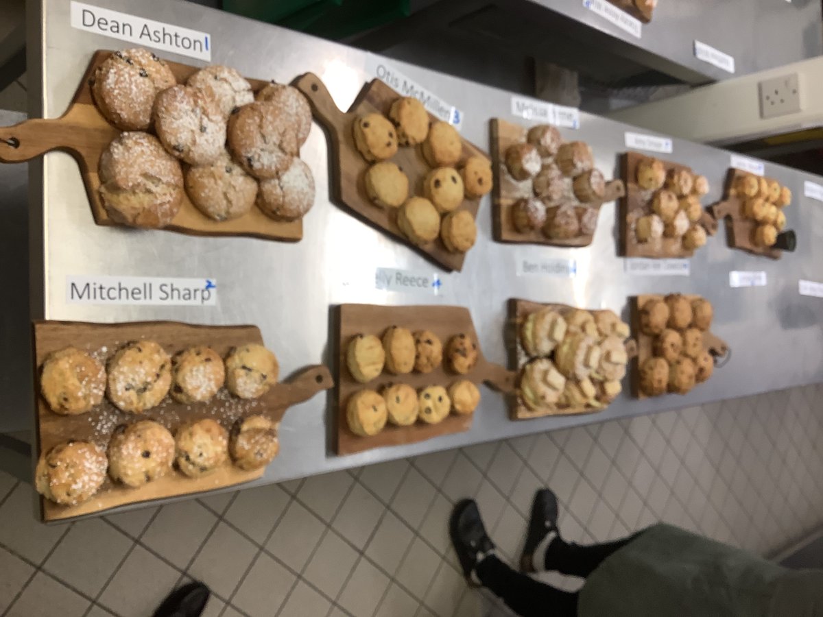 wvrcollege's tweet photo. Congratulations to Warrington &amp; Vale Royal College's hospitality &amp; catering students on their impressive performance in the intercollege competition! From beautifully set tables to creative scone-making, they truly shined. Well done! 

#WVRHospitality #IntercollegeCompetition https://t.co/oLRhcZcMUb