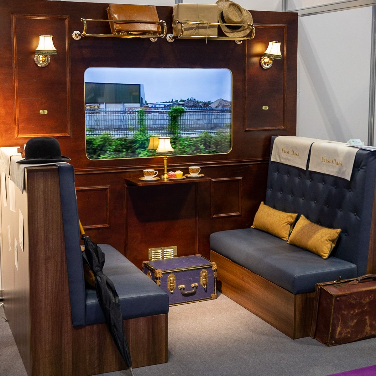 Treat your residents to nostalgic days out from the comfort of your own Care Home!
Welcome on board the Jolly Journey!