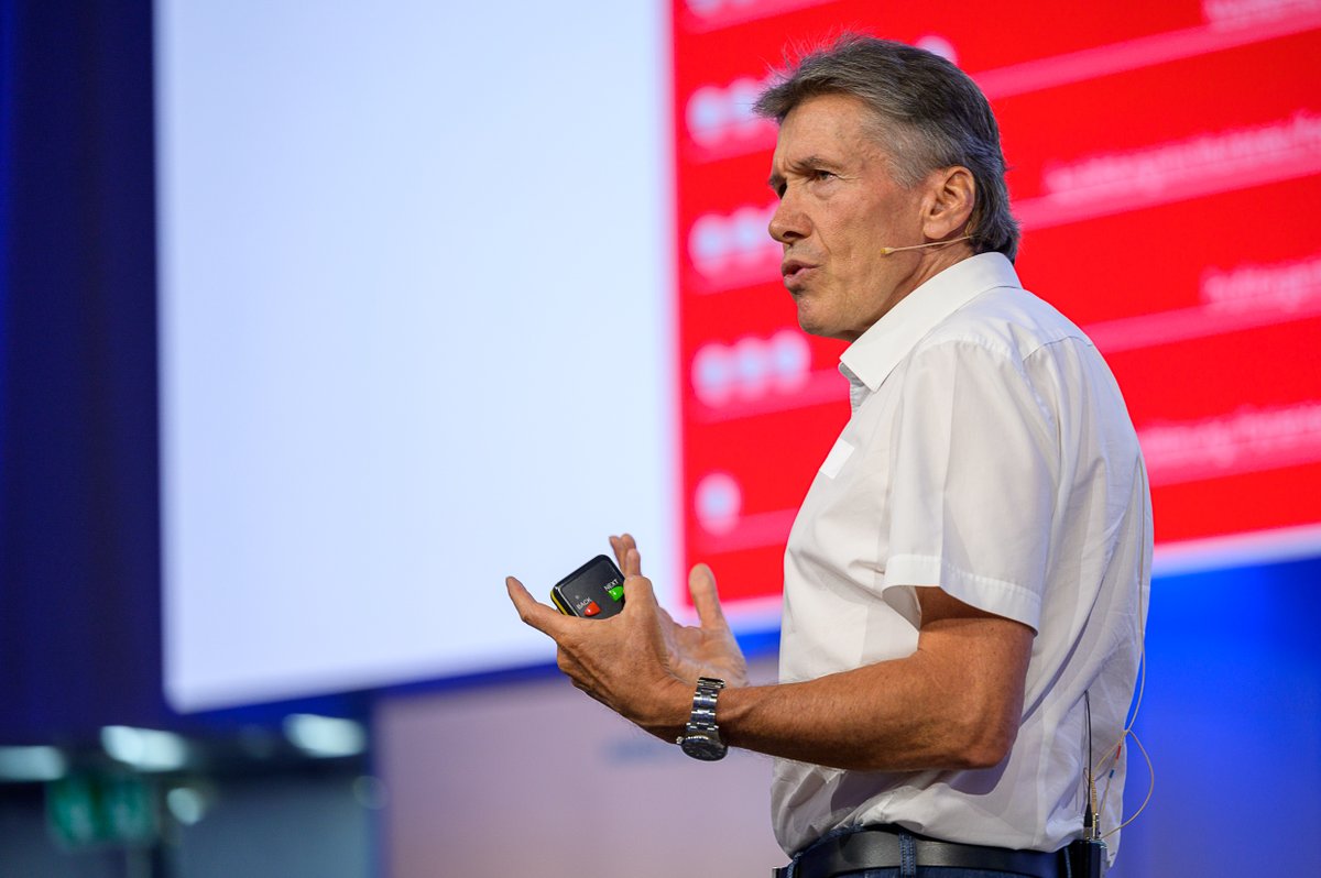 Hirslanden (@hirslanden) on Twitter photo «Wir leiden nicht unter einer Kostenexplosion, aber unter einer Regulierungsexplosion», so <a href="/FelixSchneuwly/">Felix Schneuwly</a> am Hirslanden Doctors’ Summit 2023. Mehr zum Thema im Videointerview: fal.cn/3zt5p
#docsummit23 #ds23 «Wir leiden nicht unter einer Kostenexplosion, aber unter einer Regulierungsexplosion», so <a href="/FelixSchneuwly/">Felix Schneuwly</a> am Hirslanden Doctors’ Summit 2023. Mehr zum Thema im Videointerview: fal.cn/3zt5p
#docsummit23 #ds23