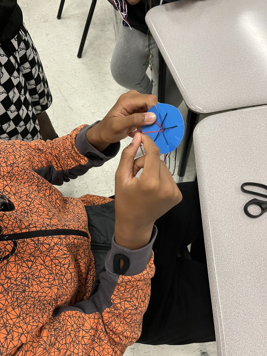 Julia Fournier (@fournierlbp) on Twitter photo Last day of school. Making friendship bracelets <a href="/LBPearsonOCSB/">Lester B. Pearson Catholic High School</a> in math class Last day of school. Making friendship bracelets <a href="/LBPearsonOCSB/">Lester B. Pearson Catholic High School</a> in math class
