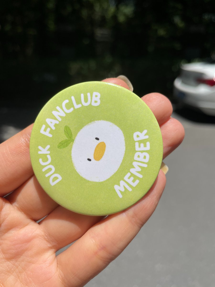 GiftsTigerkin's tweet image. Thanks very much for the support from @jeeklaart! ❤️She is very satisfied with our samples, so she place an button pin order to us! 🎉

The goods has been completed, and we have shipped them today~~ Hope you get it early! 😊

#buttonpins #buttonbadge #buttonbadges  #animebadge