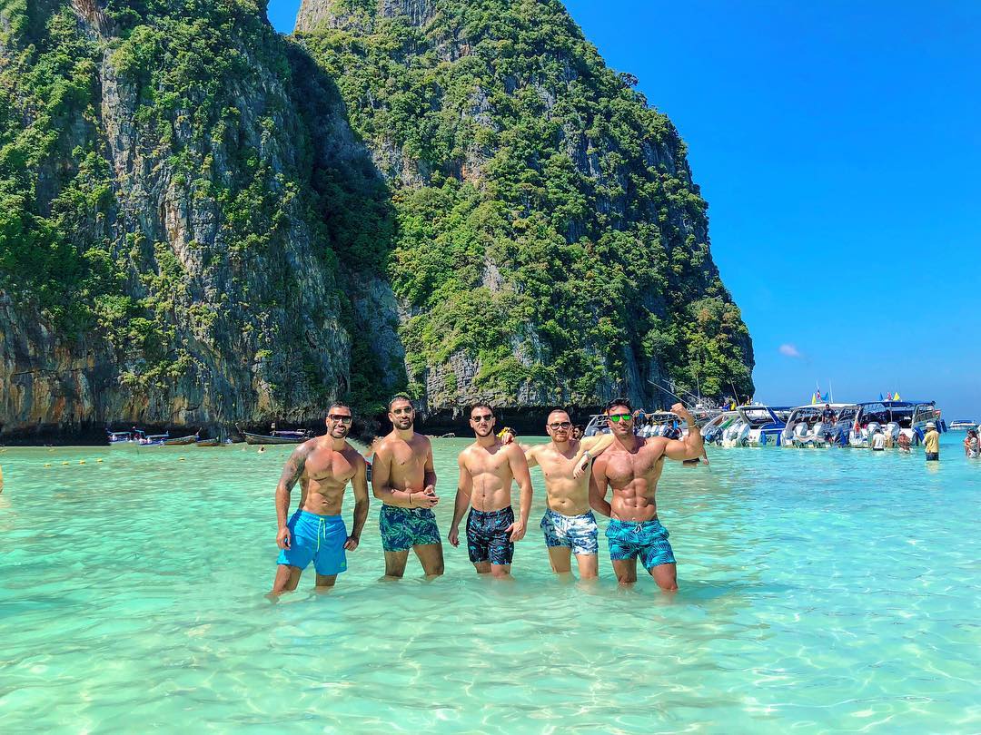 Thailand Phuket Gay Pride Sailing Holidays
adonisholiday.com/cruises/PrideS…

Sail Gay Thailand and savor the varied delights of its emerald-colored waters, limestone pinnacles, anchorages, pristine beaches, traditional fishing villages, and some of the best snorkeling and scuba diving in