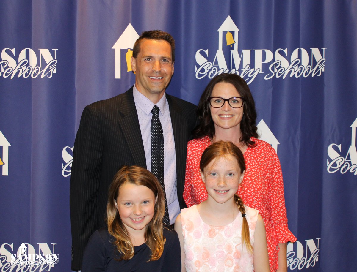 SampsonSchools's tweet photo. Photos from the Sampson County Schools' Board of Education swearing-in ceremony and Meet & Greet for the new SCS Superintendent, Dr. Jamie King. Welcome to SCS, Dr. King! #SCSYes #SCSFamily @DrJamieKingSCS https://t.co/8x43g9tfEp