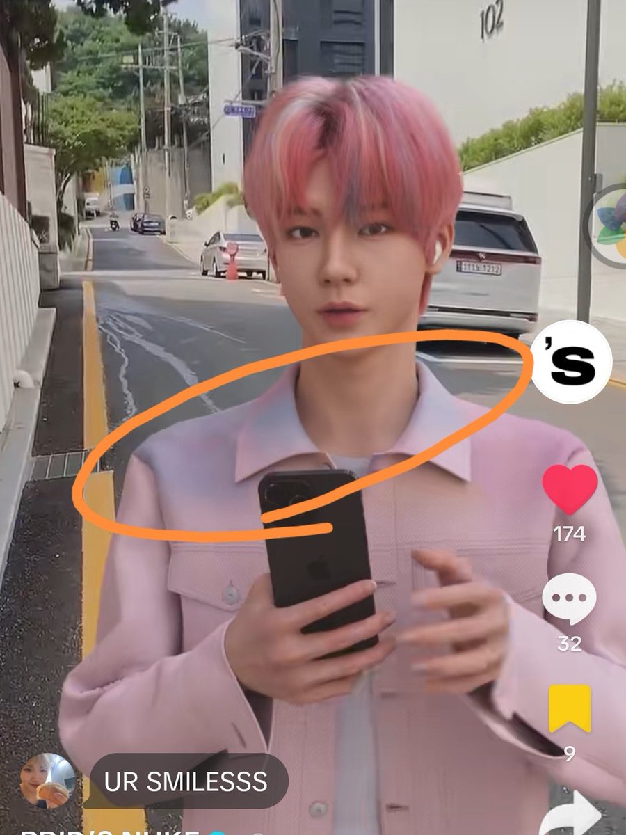 Komikkoto's tweet photo. Saejin's pink denim got stained. π’ #PlaySUPERKIND #SUPERKIND #SAEJIN #AI #DIGITAL #NUKE #NUKESHOW #THENUKESHOW https://t.co/N2v3cvN51k