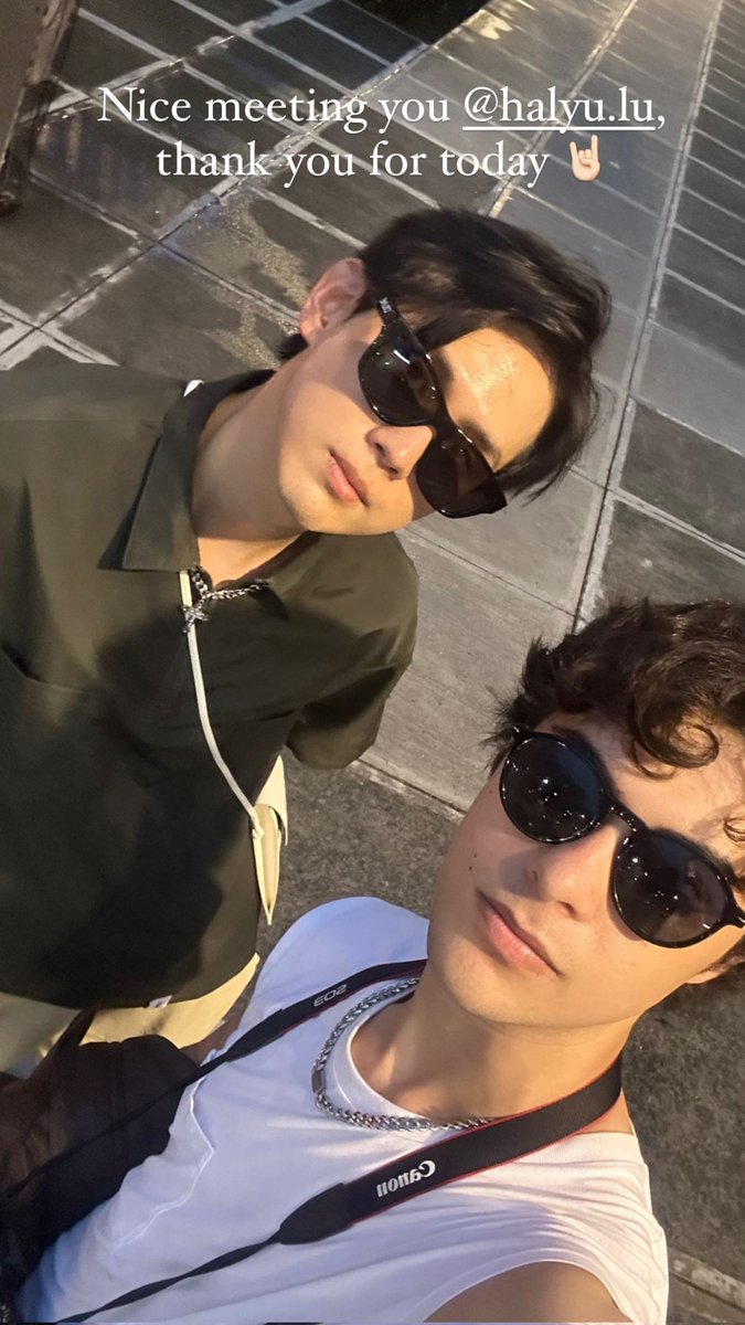 [PHOTO] 230628 albinojayr Instagram Story Update

"Nice meeting you @/halyu.lu, thank you for today 🤘"

➡️ instagram.com/stories/albino…

#JAYR #JayrAlbino <a href="/albinojayr/">Jay-r Albino</a>