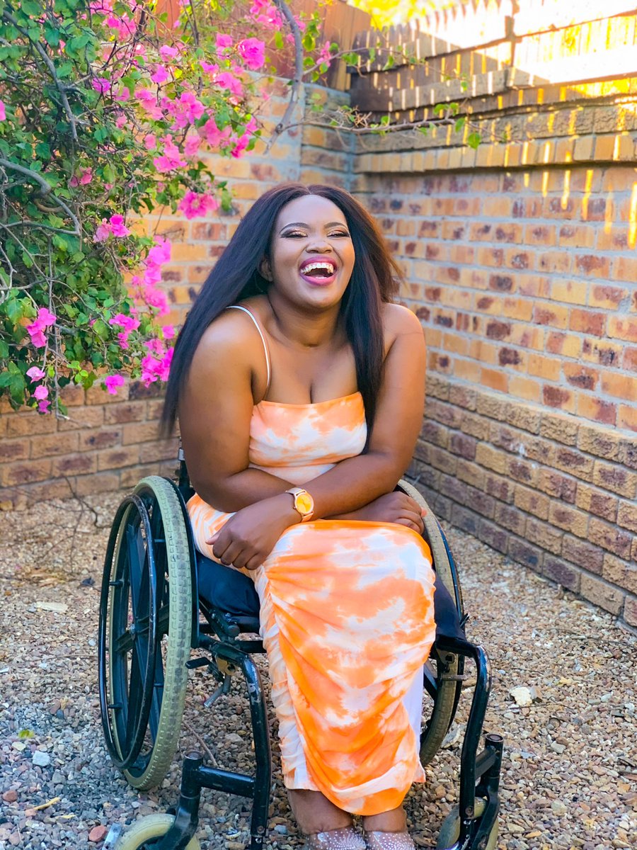 RoyaltiOnWheels's tweet photo. Disabled for God’s glory 🌸 https://t.co/tAGIfcmmWY