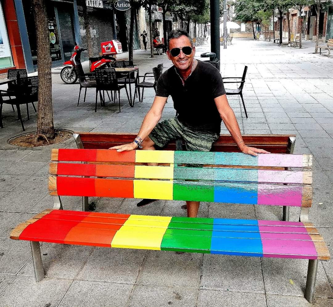 🌈 La llibertat individual és la manera més sana de conviure <a href="/OrgulloGay_/">OrgulloGay</a> #Orgullo2023 #OrgullosamenteDiferente