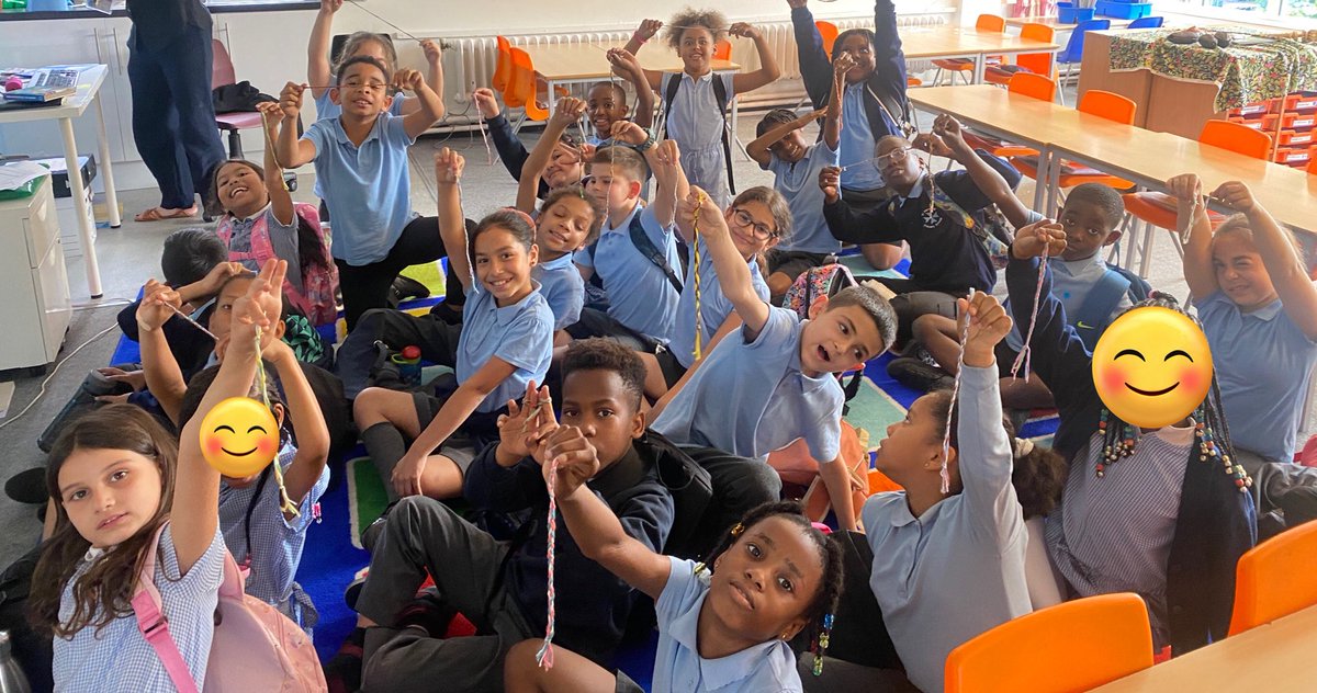 SaYear3's tweet photo. Today we continued our work on Hinduism by learning about the festival of Raksha Bandhan. This Hindu festival celebrates love for friends and family. Hindus show appreciation for their loved ones by making special bracelets. We made our own friendship bracelets to take home! https://t.co/DVSNO8MbhO