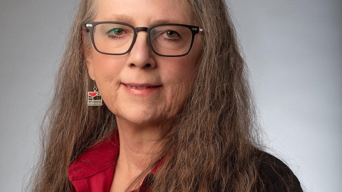 ORPolitics's tweet image. Gov. Tina Kotek names former Portland auditor as next secretary of state bit.ly/443QKQ8