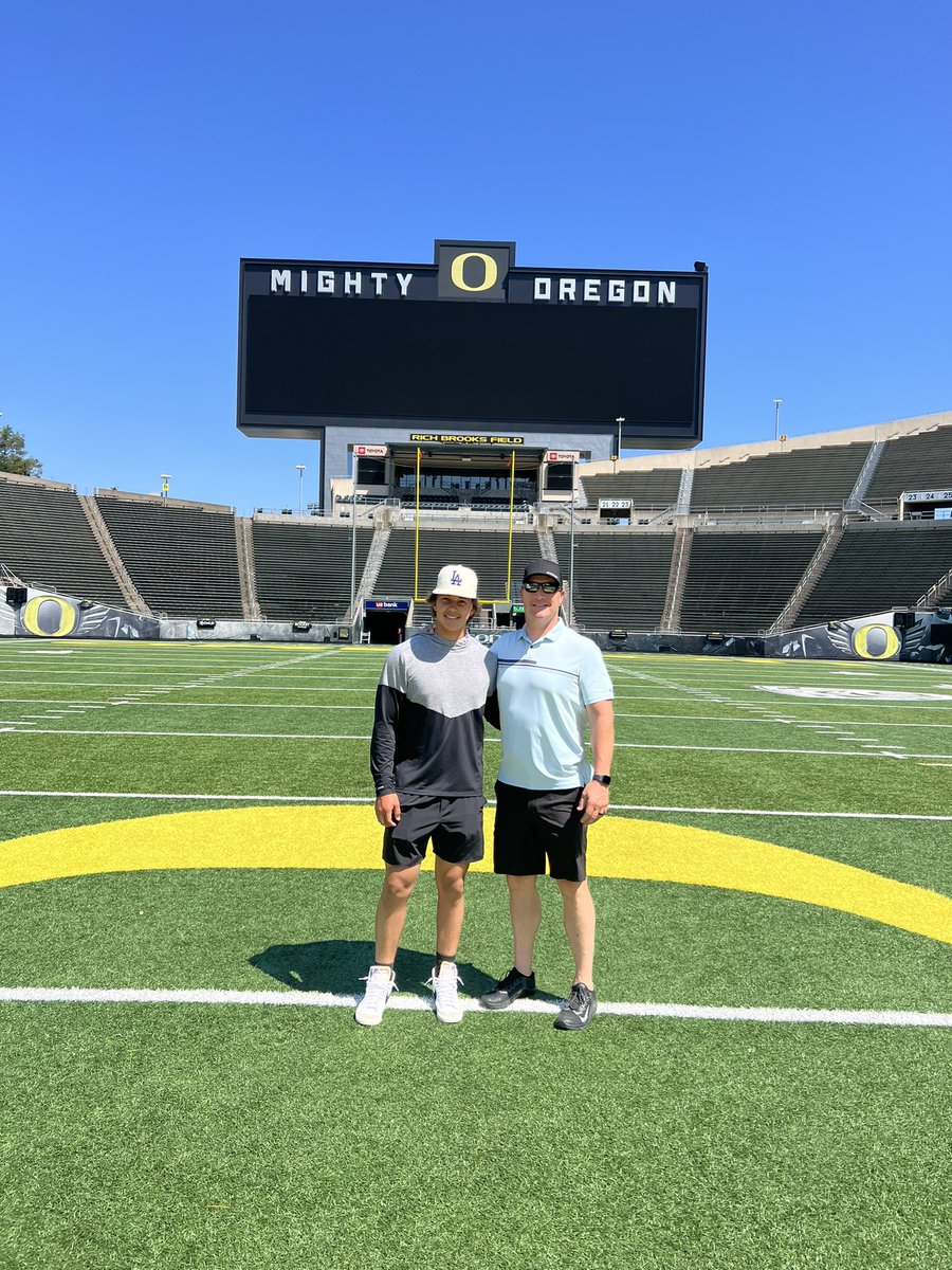 Coen Niclai (@c_niclai) on Twitter photo I am excited to announce that I have officially committed my academic and athletic career to the University of Oregon. I would like to thank everyone that has helped me achieve this feat. Anyone from friends, coachโs, and my family. Go Ducks! #committed <a href="/JackMarder14/">Jack Marder</a> <a href="/CoachWazUO/">Mark Wasikowski</a> I am excited to announce that I have officially committed my academic and athletic career to the University of Oregon. I would like to thank everyone that has helped me achieve this feat. Anyone from friends, coachโs, and my family. Go Ducks! #committed <a href="/JackMarder14/">Jack Marder</a> <a href="/CoachWazUO/">Mark Wasikowski</a>