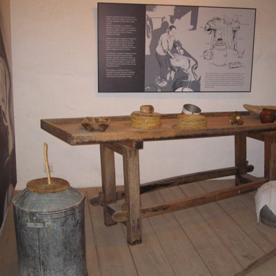 Museo del Queso de Casar de Cáceres: Explora la Historia y el Arte de la Torta del Casar

Sumérgete en la fascinante historia y el proceso de elaboración de uno de los tesoros culinarios de Casar de Cáceres: la Torta del Casar.

bit.ly/3q4LNaM