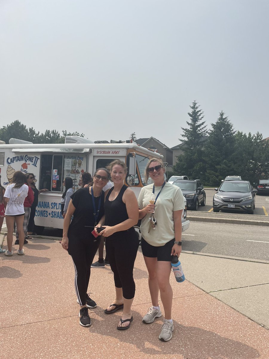 Mrs. Edgecombe - Ryan (@mrsedgecombe17) on Twitter photo The best way to end play day! Such an amazing day out together but the best of the best <a href="/GAngelsBWDPCDSB/">Guardian Angels</a> The best way to end play day! Such an amazing day out together but the best of the best <a href="/GAngelsBWDPCDSB/">Guardian Angels</a>