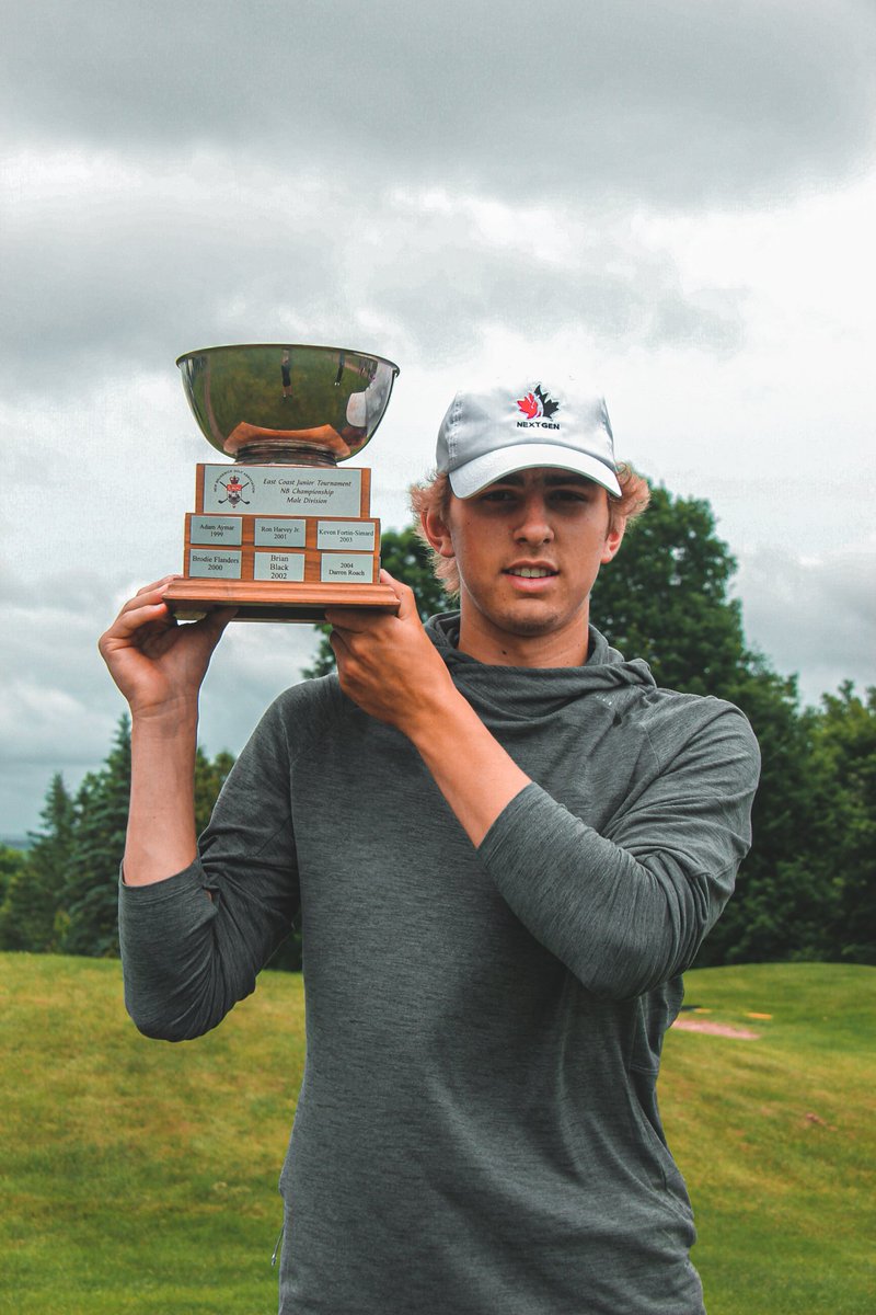thegolfnb's tweet image. Congratulations to Simon Mullen of Truro Golf Club who with a final gross score of E (72) was crowned the champion of the U-19 Boys division at the 2023 East Coast Junior Championship at Covered Bridge Golf &amp;amp; Country Club! 🏌️‍♂️⛳️