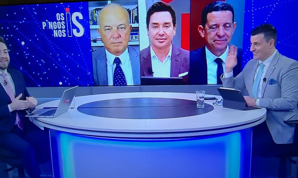 rmotta2's tweet image. A situação do Brasil de hoje é tão absurda que um dos gestos mais importantes que você pode fazer é simplesmente sintonizar sua TV ou rádio na estação certa.

Sintonize na Jovem Pan.  

Faça essa homenagem à liberdade e à coragem.

#NãoVouSerCalado
#somostodosjovempan