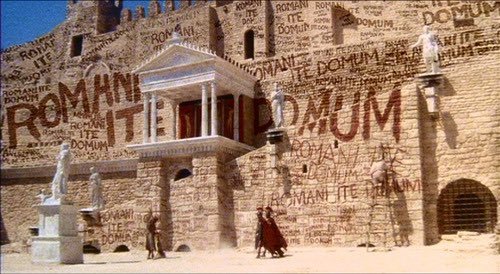 Simmxx's tweet photo. @cmgorriaran También en esto los Monty Python supieron hacerlo genial. https://t.co/M2N8v3lbxx
