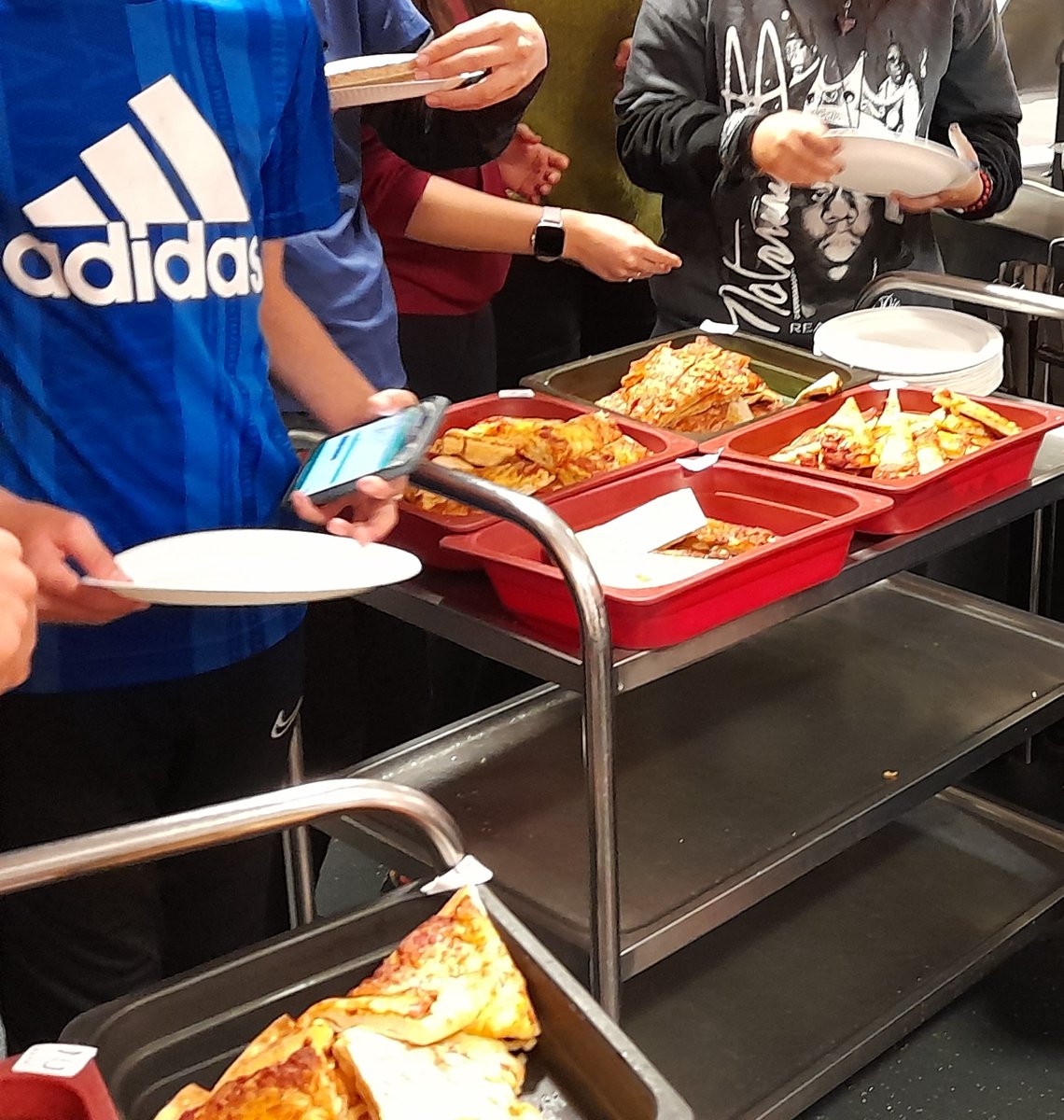 LomondKHS's tweet photo. Sports Day a great success today thanks to @KinrossPE  and lovely food thanks to the Kinross kitchens of @TaysideContract A BBQ for lunch and taste testing potential meals for next year. https://t.co/YwOih1VawF