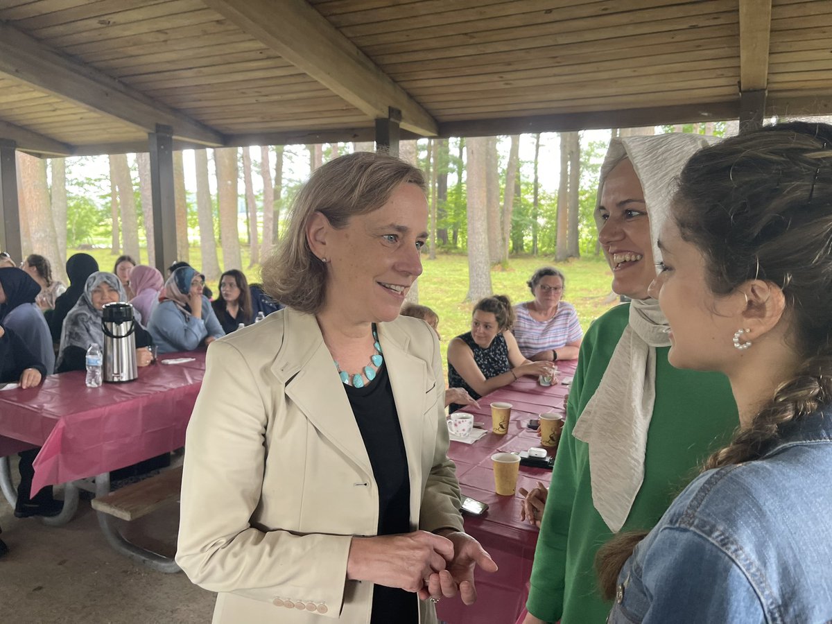 JoyceCraigNH's tweet photo. Wishing a joyous Eid al-Adha to all those celebrating, and thank you to my friends for inviting me to join your families this afternoon. It was an honor to share a meal and spend time with each of you. Eid Mubarak! https://t.co/oUCpX2UZPu