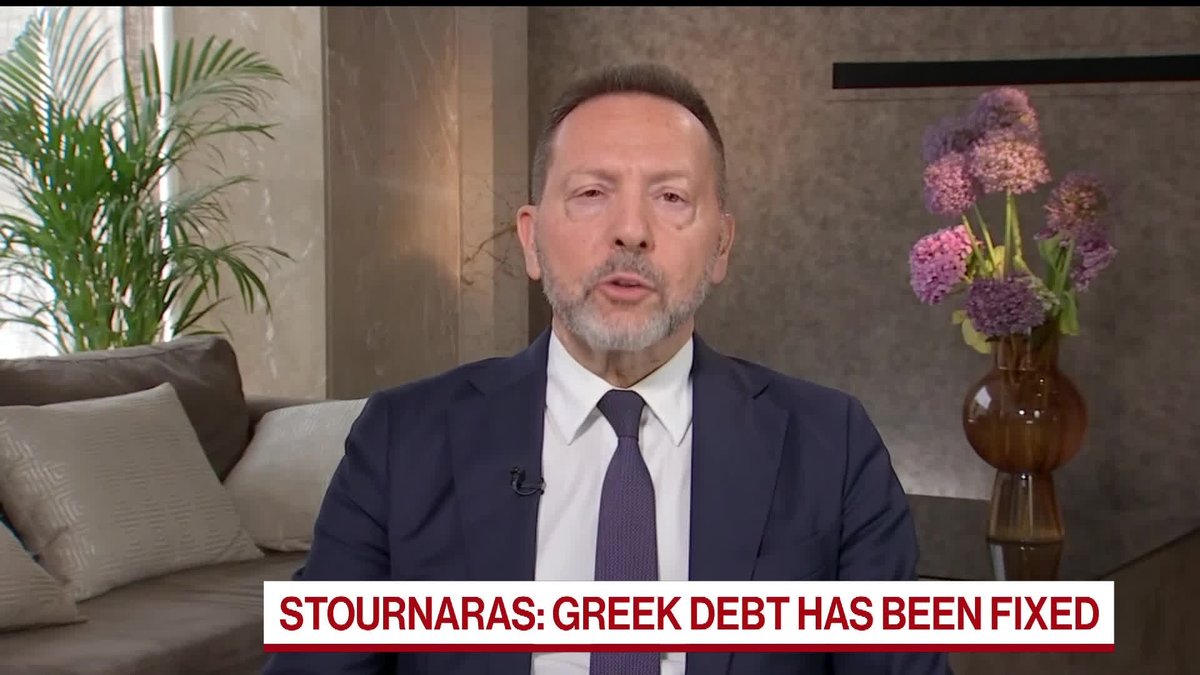 Zoe Schneeweiss tweet media