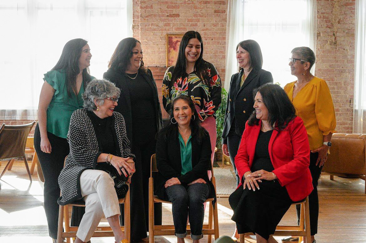 uarkjournalism's tweet photo. Shoutout to grad student Wendy Echeverria for her inspiring thesis about Latina leaders! https://t.co/npMSdoLK9o