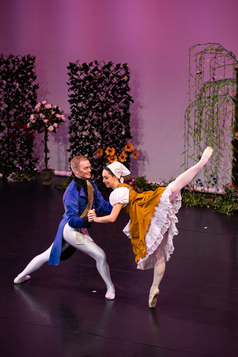 Letsalldance1's tweet photo. #ThrowbackThursday photo to our Cinderella tour 💙✨
Photo credits to the amazing Katie Hutch Photography
#Cinderella #LetsAllDance #ballet #kidsballet #childrensballet #balletforkids #danceforkids #theatreforkids #childrensballet #failrytale #familyshow #familyday #memories https://t.co/DGhi9AFrC3
