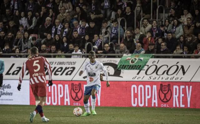 SDAlmazanoficia's tweet photo. 🚨 RENOVACIÓN 🚨

Nuestro hombre máscara estará un año más con nosotros @Inigomiranda1 

Llegó siendo un niño y se ha convertido en un lateral fundamental para el equipo. 

💙🤍Vamos SD💙🤍 https://t.co/x4dSgz62cT