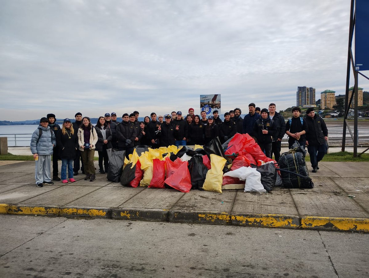 Armada de Chile tweet media