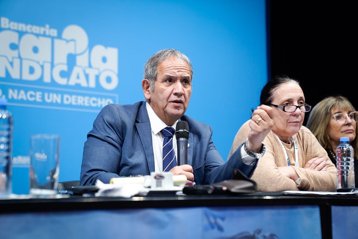 SergioOPalazzo's tweet photo. Dimos inicio al  L°  Congreso Nacional Bancario con la presencia de las 53 seccionales del país y sus respectivos congresales, donde se abordará toda la temática vinculada a la situación política, económica y social del país y en particular la situación del sistema financiero, empleo y paritarias.
