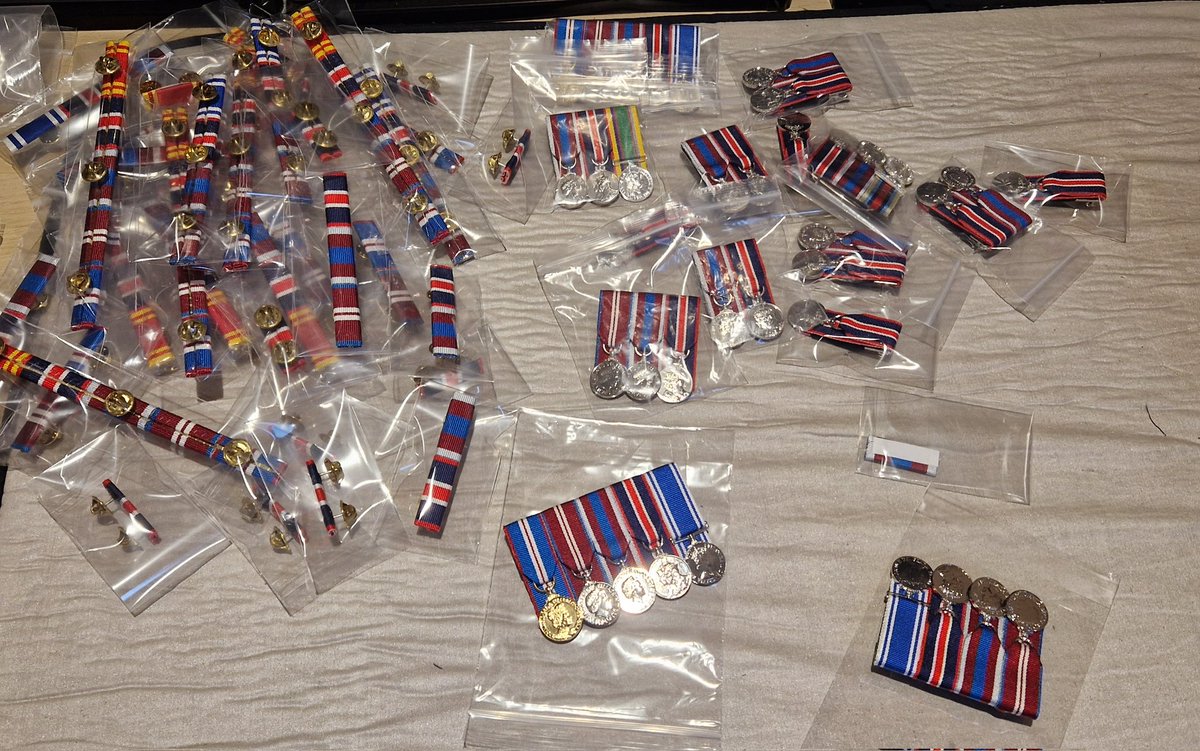 Manchester medals tweet media