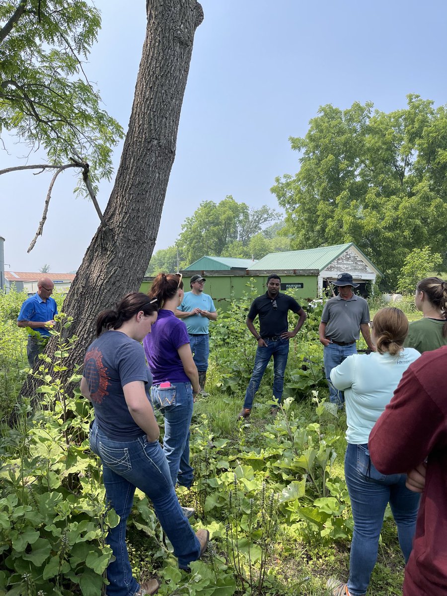 JeredFinley's tweet photo. ASTC-FO Hase of NE Iowa on NE Iowa Intern Day ⁦@IowaNRCS⁩ https://t.co/RRzqvUwCyE