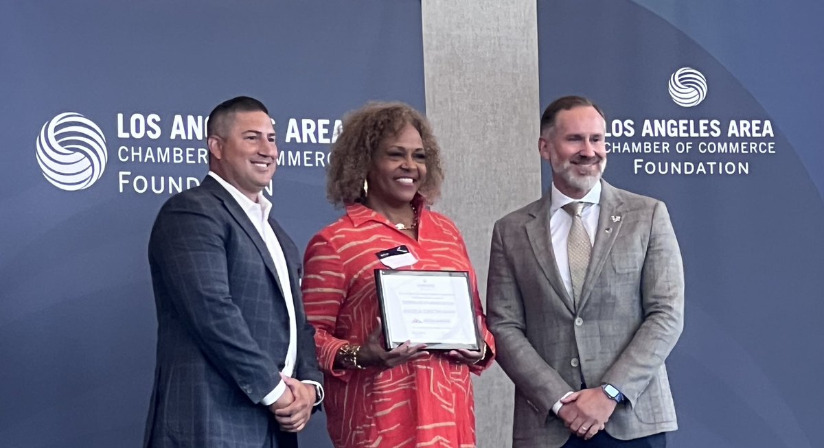 3shades's tweet photo. @LAAreaChamber is leading the way creating opportunities for small businesses to thrive. https://t.co/Fi47kmGdg0